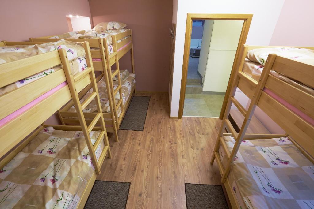 リヴィウ Apart Comfort Plusホステル 部屋 写真